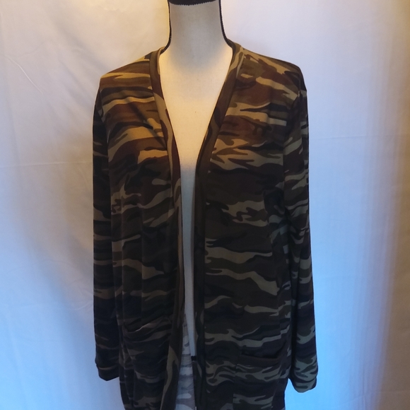 Lightweight open front camo cardigan - Picture 6 of 15
